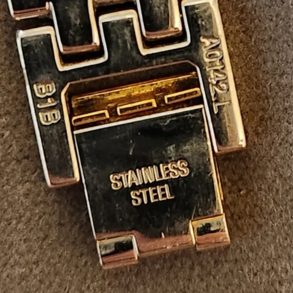 MOVADO AUTHENTIC ESPERANZA WATCH - Picture 7 of 12